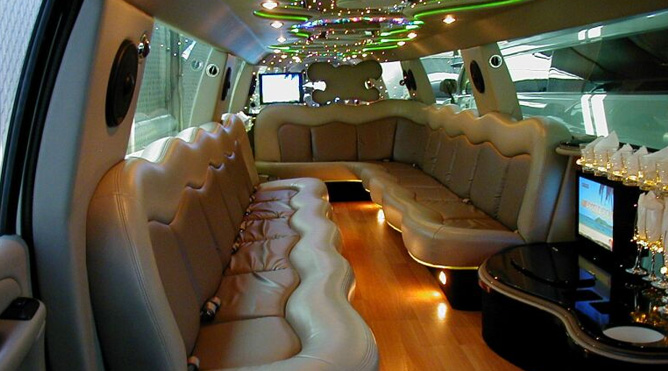 San Rafael Escalde Limousine Service